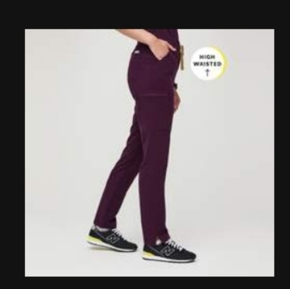 FIGS DEEP PURPLE XS SCRUBS SET Ltd edition - Picture 7 of 7